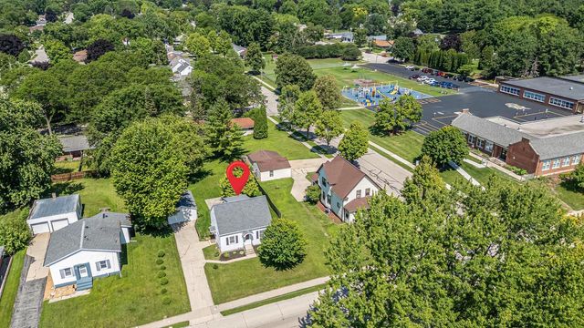 1406 S RIDGE ROAD, Green Bay, WI 54304