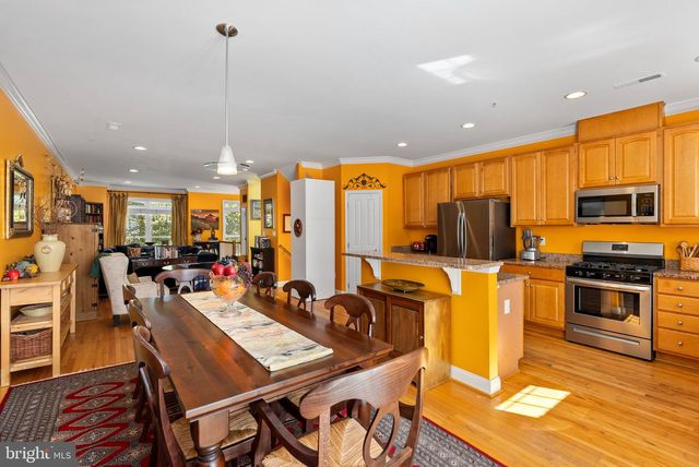 825 MCHENRY ST, Baltimore, MD 21230