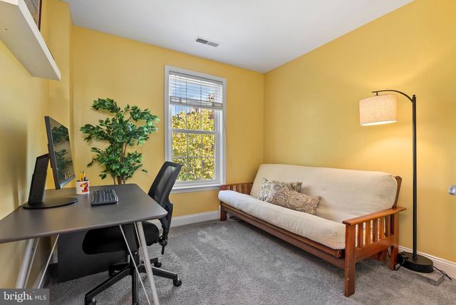 825 MCHENRY ST, Baltimore, MD 21230