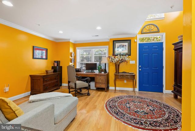825 MCHENRY ST, Baltimore, MD 21230