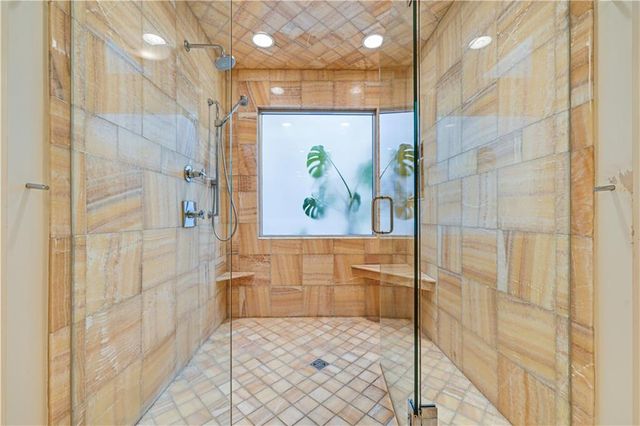 10169 Mackey Street, Overland Park, KS 66212