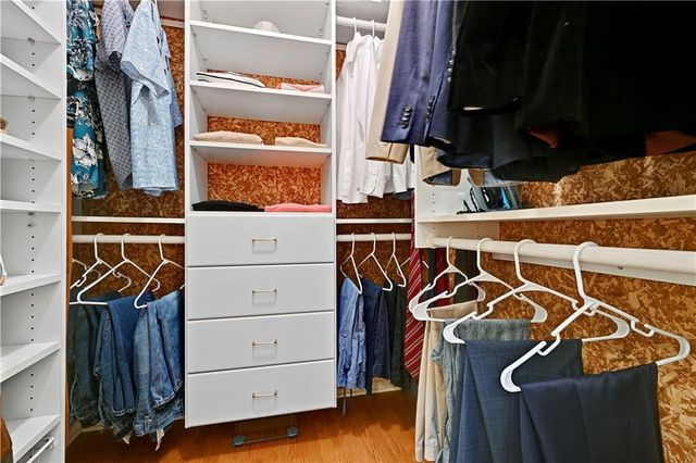 10169 Mackey Street, Overland Park, KS 66212