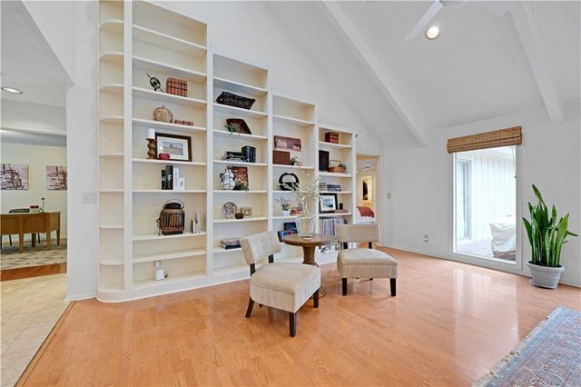 10169 Mackey Street, Overland Park, KS 66212