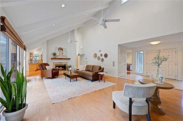 10169 Mackey Street, Overland Park, KS 66212