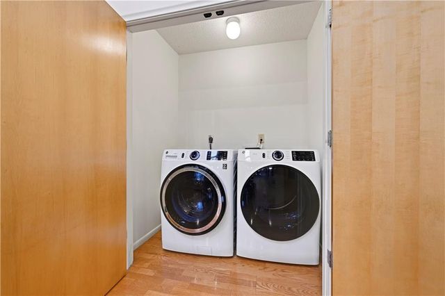 10169 Mackey Street, Overland Park, KS 66212