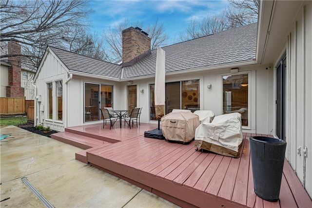 10169 Mackey Street, Overland Park, KS 66212