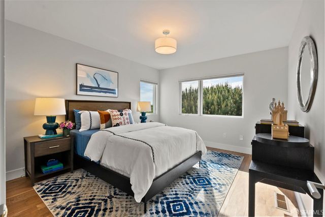 1571 37th Avenue, San Francisco, CA 94122