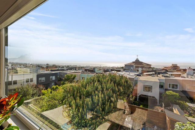 1571 37th Avenue, San Francisco, CA 94122