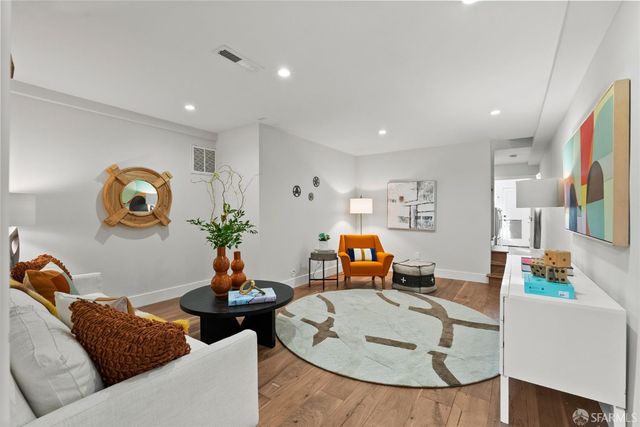 1571 37th Avenue, San Francisco, CA 94122