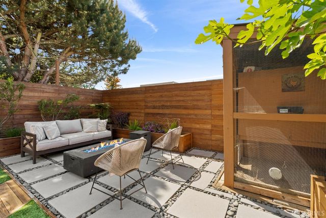 1571 37th Avenue, San Francisco, CA 94122