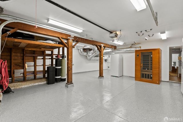 1571 37th Avenue, San Francisco, CA 94122