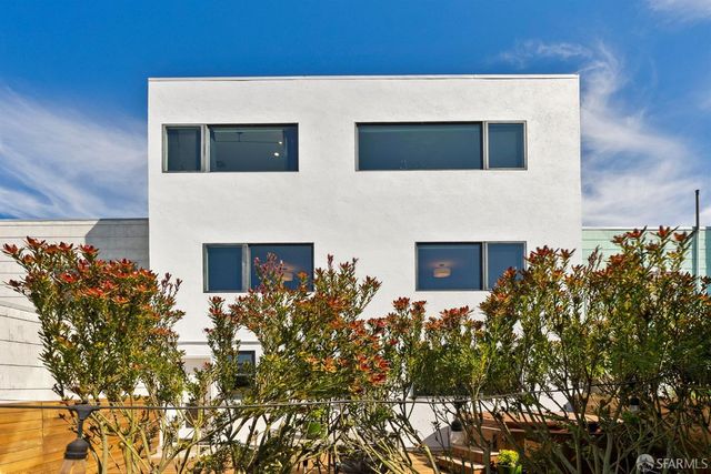 1571 37th Avenue, San Francisco, CA 94122