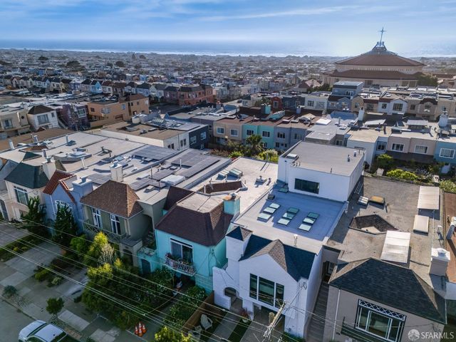 1571 37th Avenue, San Francisco, CA 94122