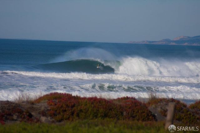 1571 37th Avenue, San Francisco, CA 94122