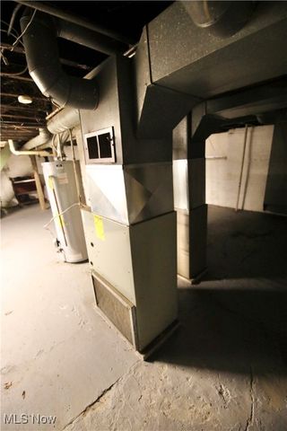 3485 W 54 Street W, Cleveland, OH 44102