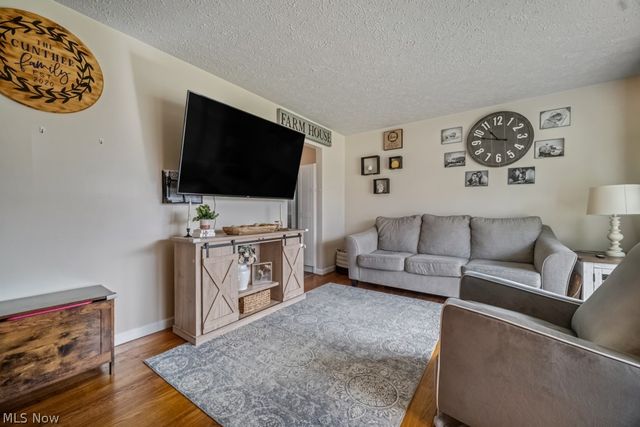 1555 Diana Drive, Brunswick, OH 44212