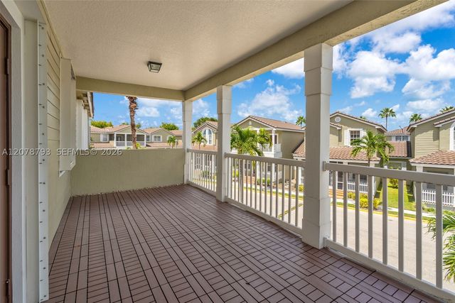 10588 NW 56th Dr, Coral Springs, FL 33076