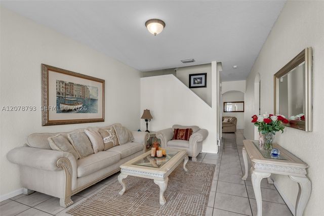 10588 NW 56th Dr, Coral Springs, FL 33076