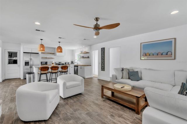 155 CRESCENT DRIVE, Anna Maria, FL 34216