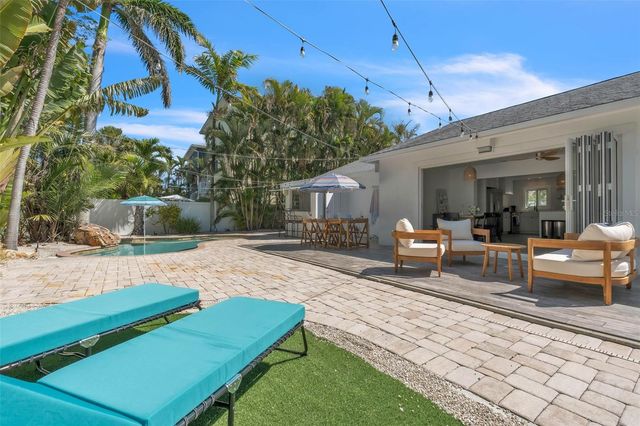 155 CRESCENT DRIVE, Anna Maria, FL 34216