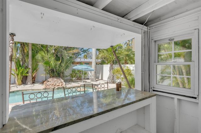 155 CRESCENT DRIVE, Anna Maria, FL 34216