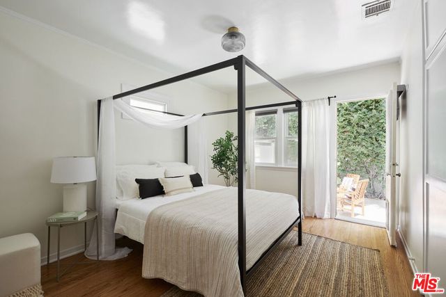938 N Wetherly Drive, West Hollywood, CA 90069