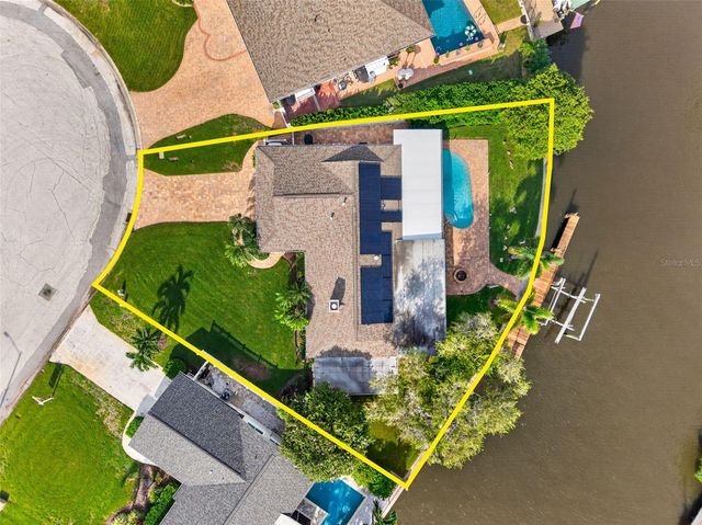 1484 47TH AVENUE NE, St Petersburg, FL 33703