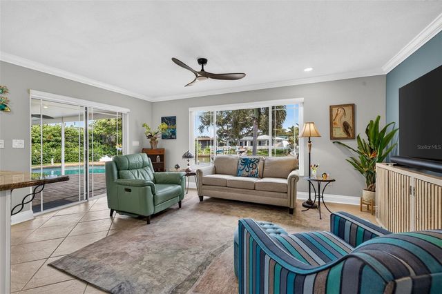 1484 47TH AVENUE NE, St Petersburg, FL 33703