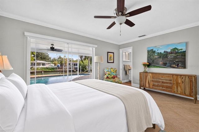 1484 47TH AVENUE NE, St Petersburg, FL 33703