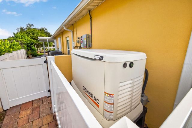 1484 47TH AVENUE NE, St Petersburg, FL 33703