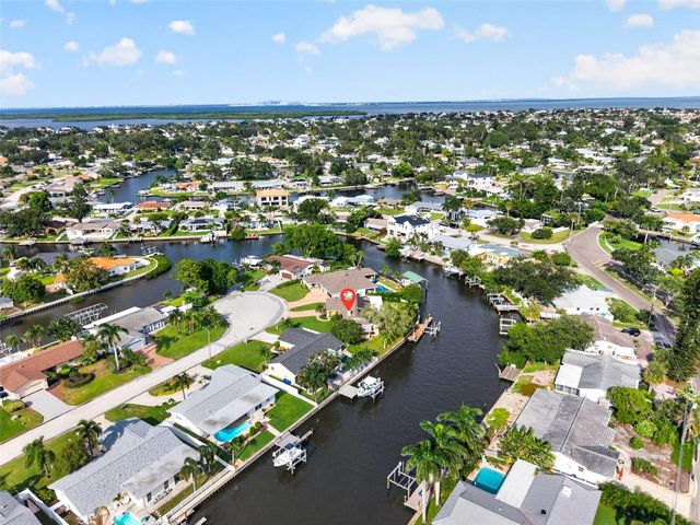 1484 47TH AVENUE NE, St Petersburg, FL 33703