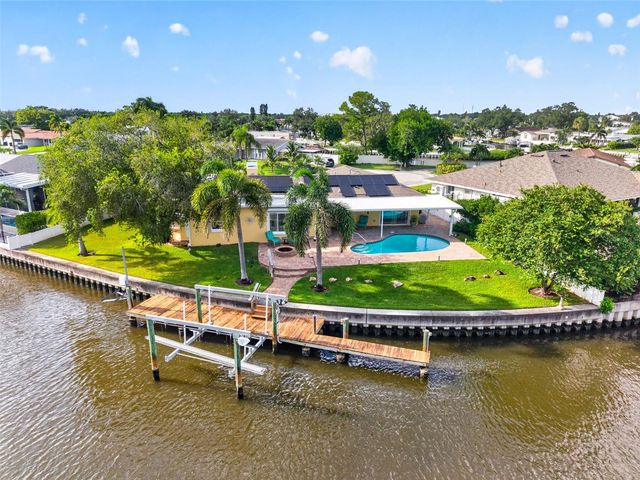 1484 47TH AVENUE NE, St Petersburg, FL 33703