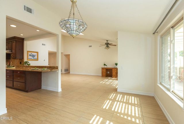 17106 Village 17, Camarillo, CA 93012