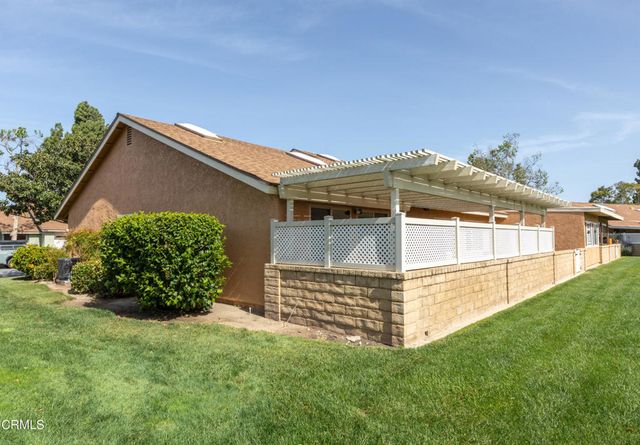 17106 Village 17, Camarillo, CA 93012