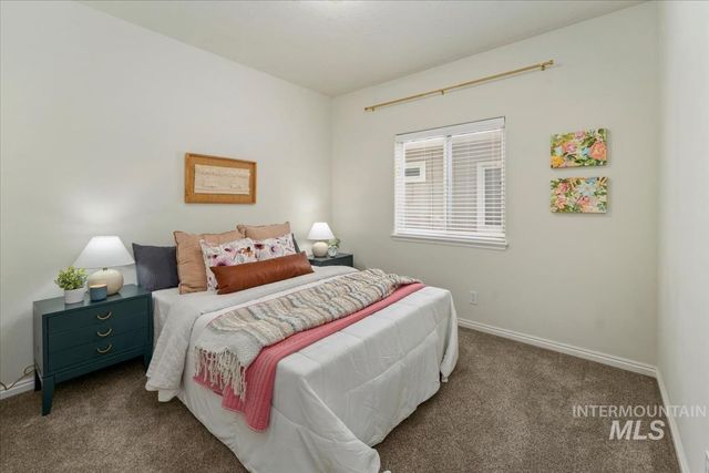 6252 N Royal Park Ave, Boise, ID 83713