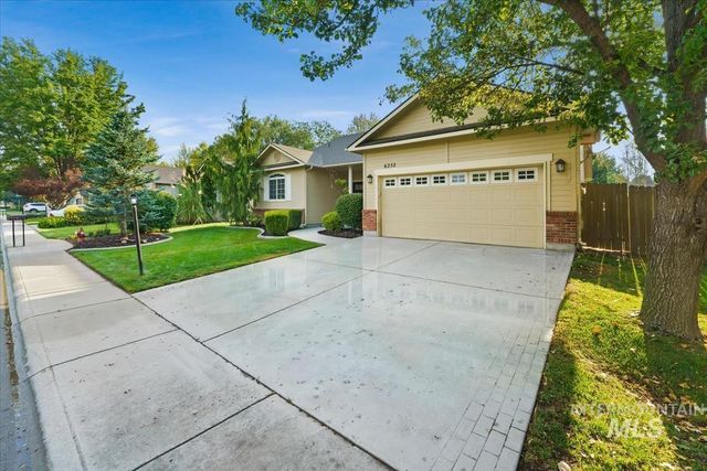 6252 N Royal Park Ave, Boise, ID 83713