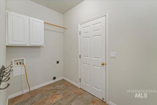 6252 N Royal Park Ave, Boise, ID 83713