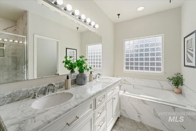 6252 N Royal Park Ave, Boise, ID 83713