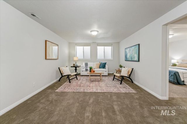 6252 N Royal Park Ave, Boise, ID 83713