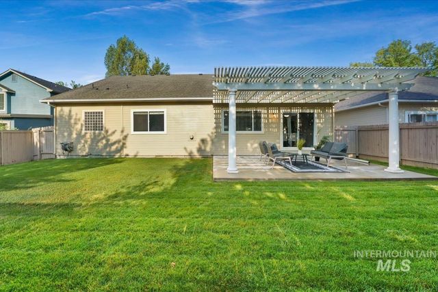6252 N Royal Park Ave, Boise, ID 83713