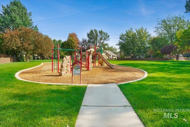 6252 N Royal Park Ave, Boise, ID 83713