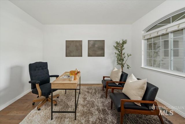 6252 N Royal Park Ave, Boise, ID 83713