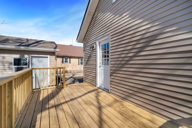 1011 Caswell Street, Belvidere, IL 61008