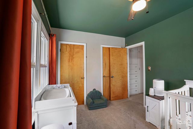 385 W Filer Ave, Twin Falls, ID 83301