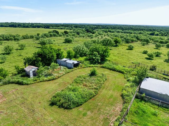 2401 Lamkin Road, Mineral Wells, TX 76067