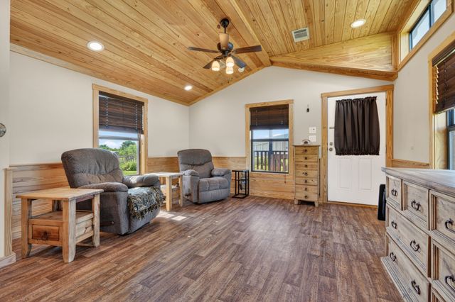 2401 Lamkin Road, Mineral Wells, TX 76067