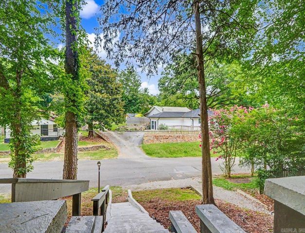 119 Poplar Street, Hot Springs, AR 71901