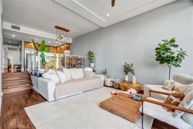 9322 Marina Pacifica North, Long Beach, CA 90803
