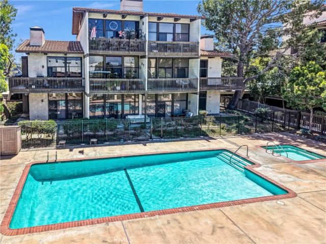 9322 Marina Pacifica North, Long Beach, CA 90803
