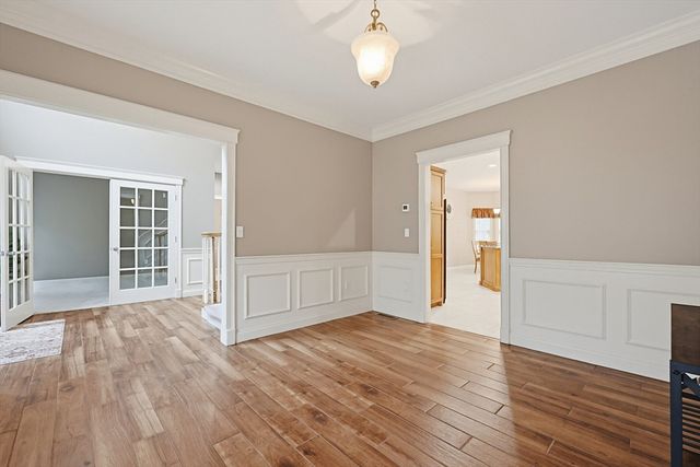 10 Essex St, Douglas, MA 01516